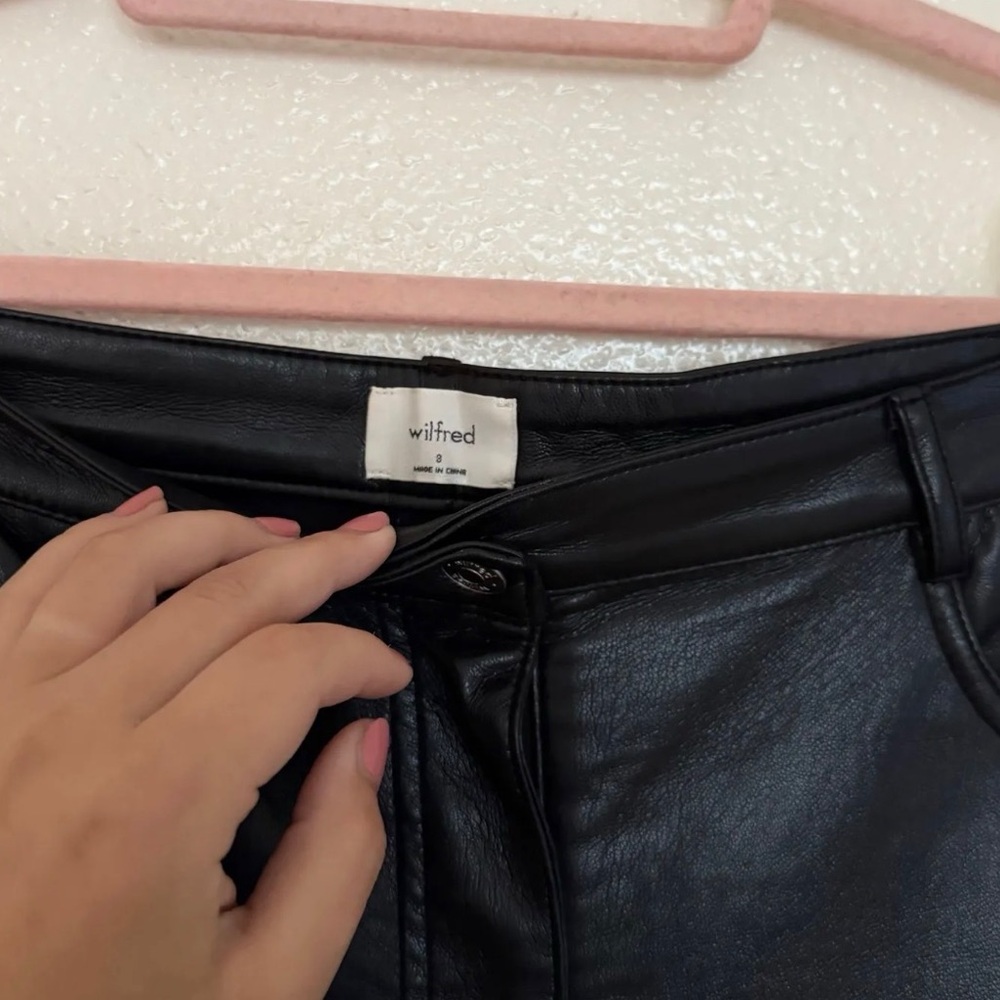 Wilfred Aritzia Melina High Waisted Vegan Leather Pant - Picture 4 of 7